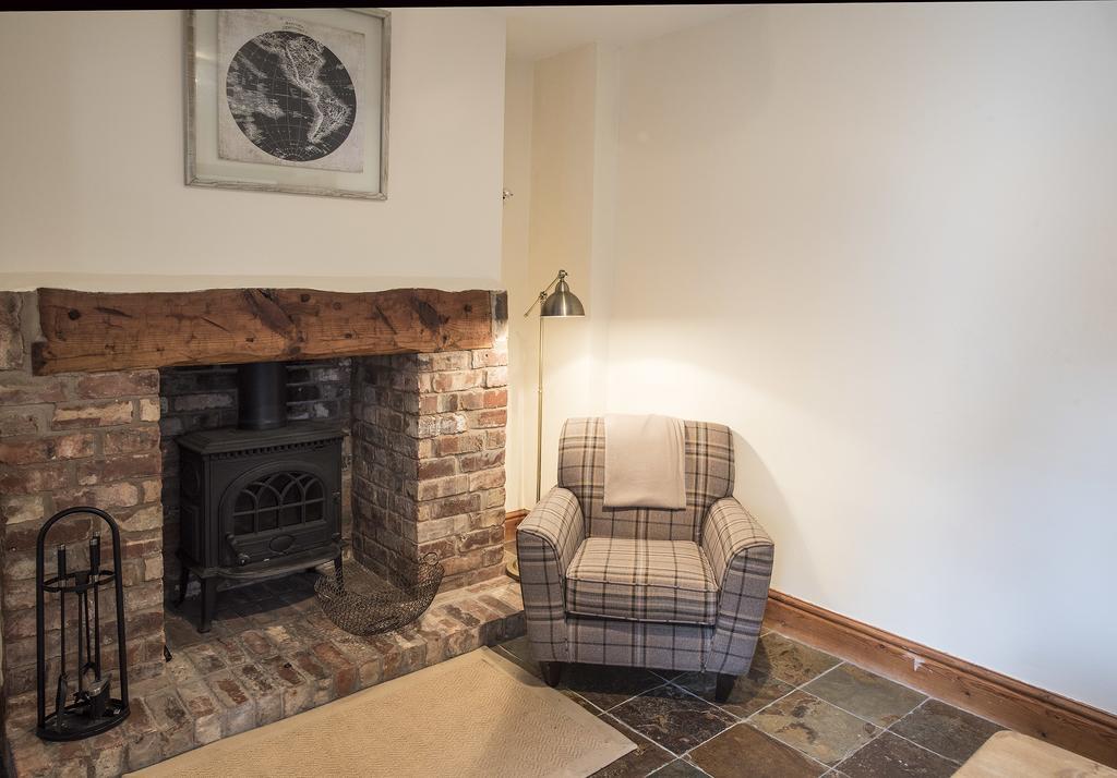 Overleigh Cottage Chester Exterior photo